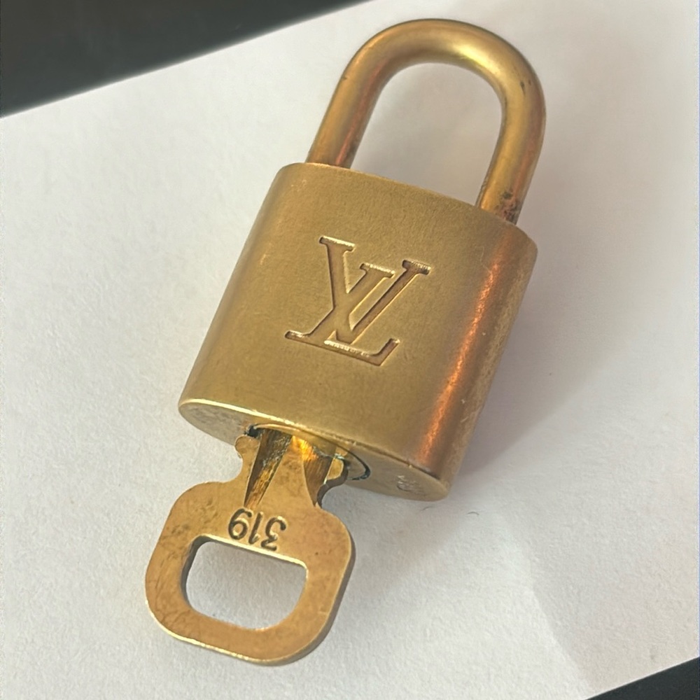 Authentic Louis Vuitton Lock and Key 319